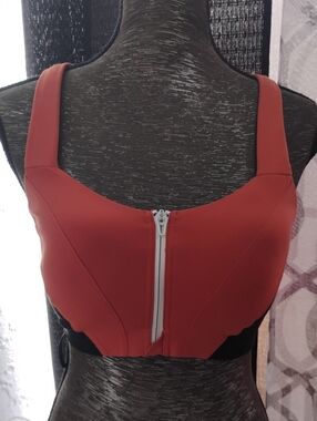 VICTORIA SECRET KNOCKOUT BY VS FRONT-CLOSER SPORT BRA 34D